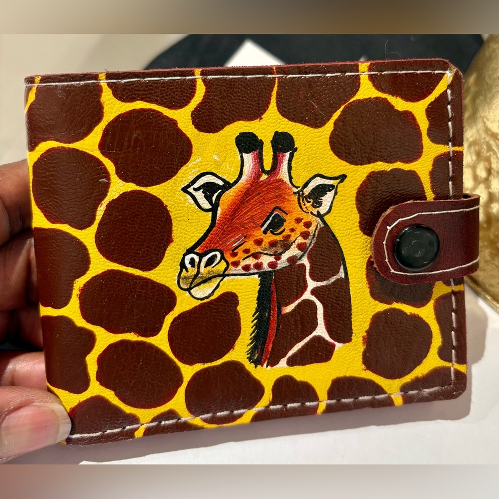 Giraffe Print Men’s Wallet